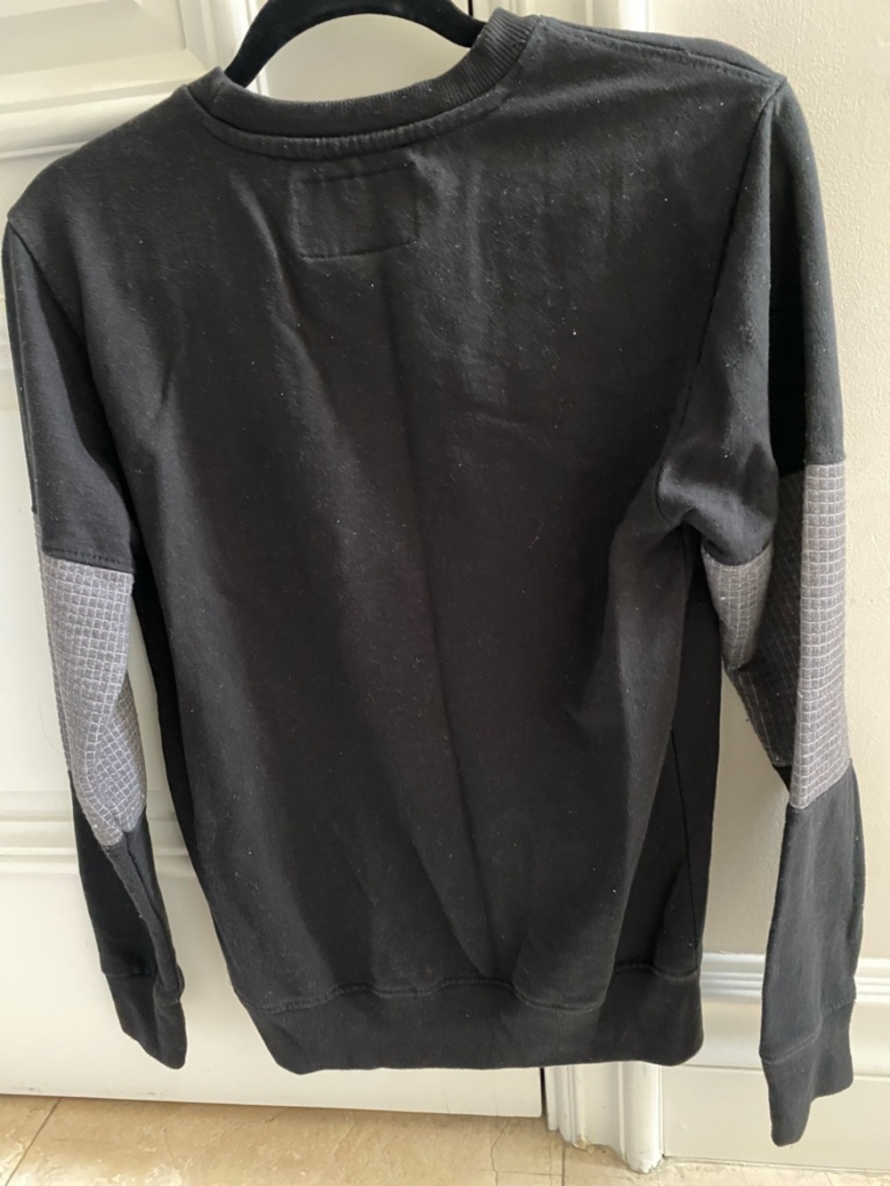 Sweater - Picture 2 of 2